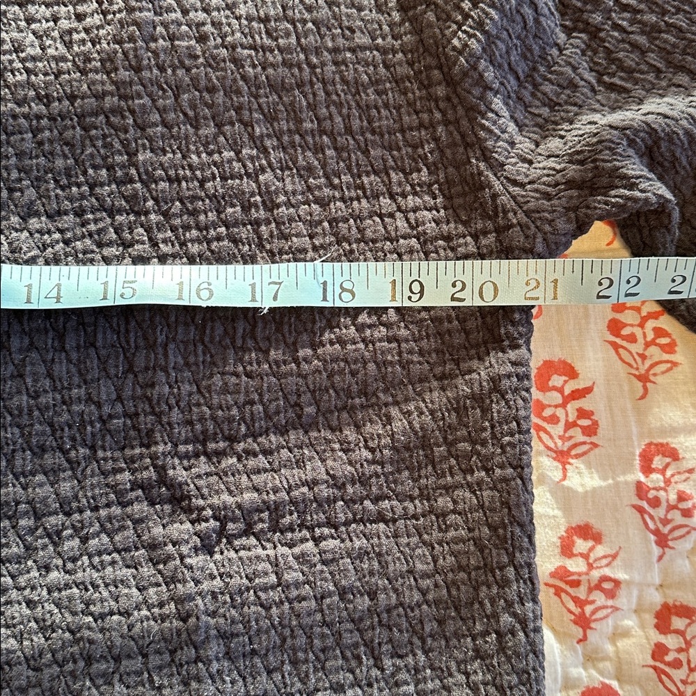 Black Crane Textured Cotton Top XS - Picture 4 of 5